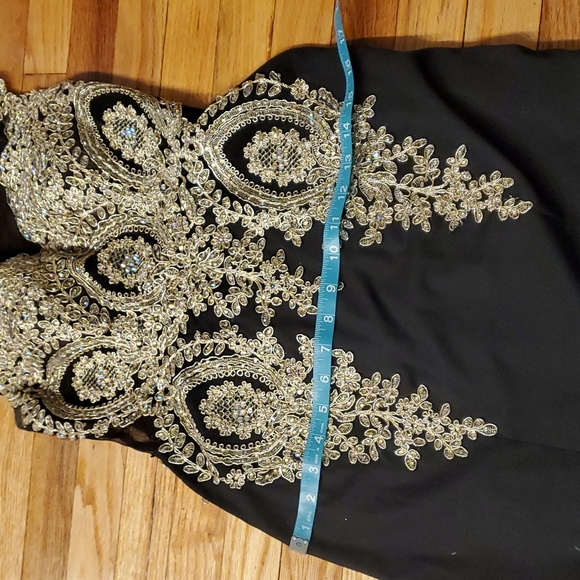 Donated Gorgeous black and gold prom dress - Picture 10 of 17